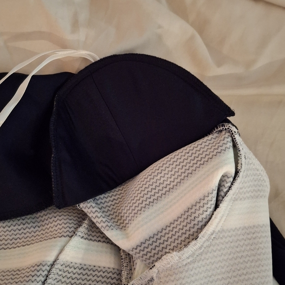 Studio One New York Women's Chic Striped Blazer - Navy, White, Green - Picture 6 of 8